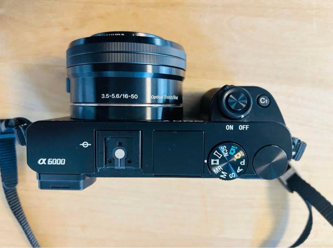 SONY a6000 ダブルズームレンズキット ILCE-6000Y