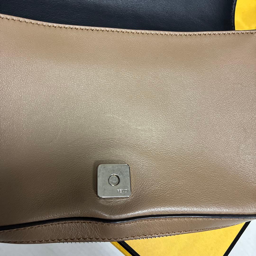 Fendi ブラウン スエード ショルダーバッグ