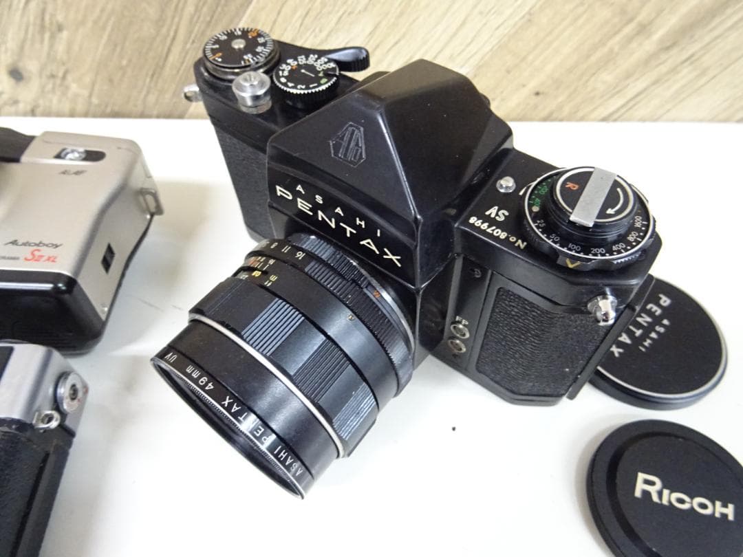 S*k様 博035 カメラ 4点 まとめ売り キャノン リコー オリンパス ペン