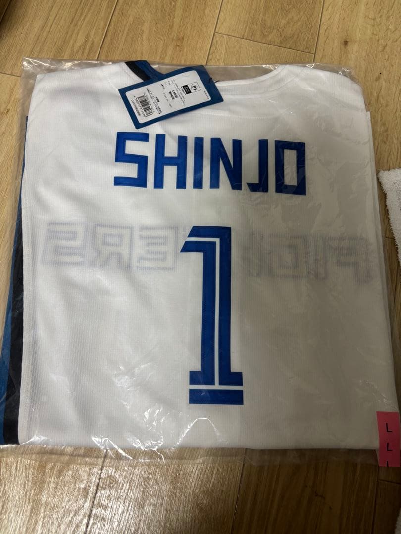 【バットビート】日本ハムホームレイエス新庄Ｌサイズ郡司Mサイズ未使用・美品