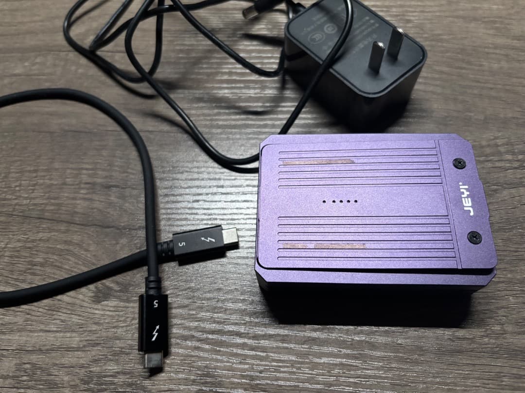 JEYI 4-bay NVME 外付けSSDケース 40Gbps DAS