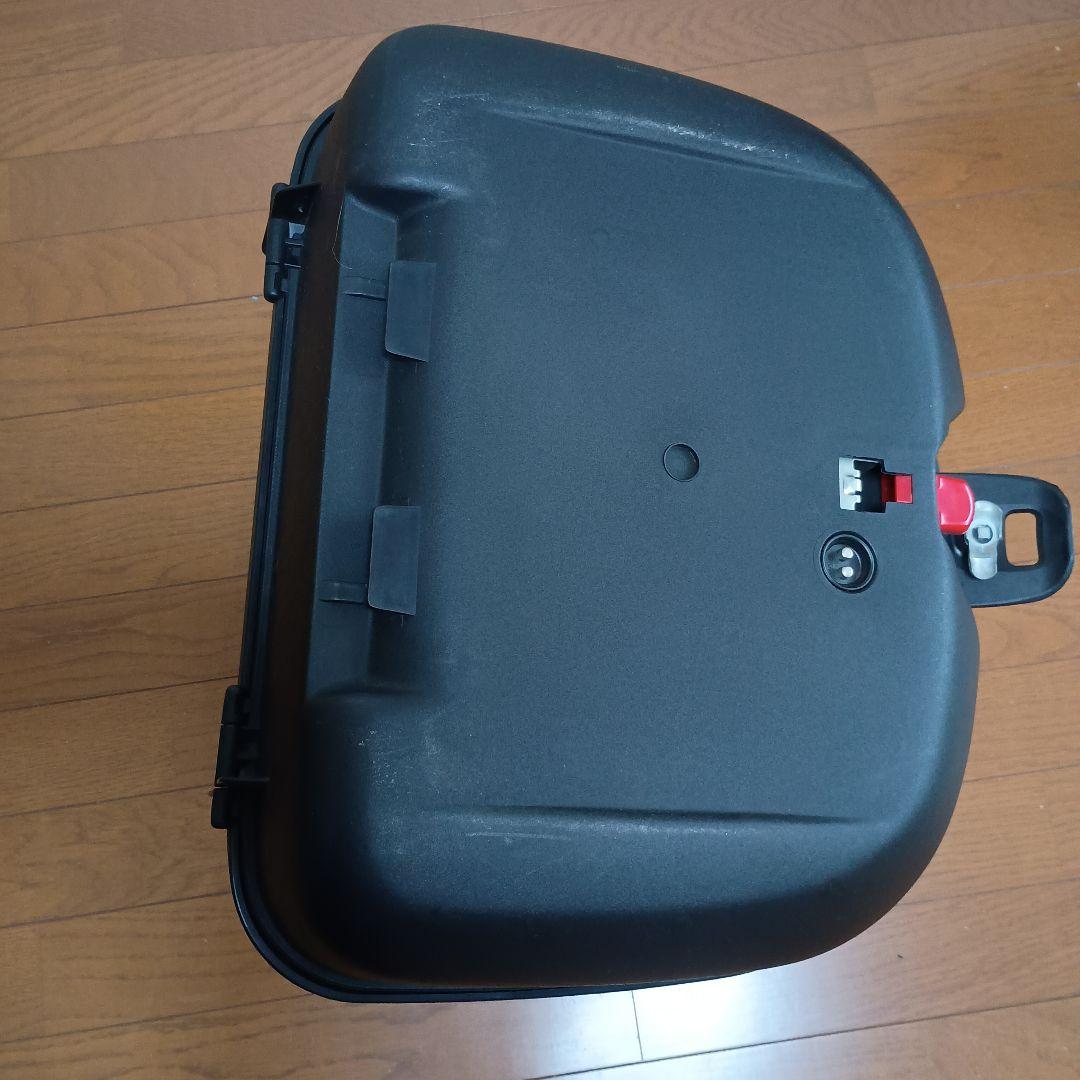 GIVI E42N-SD リアボックス キャリア付き