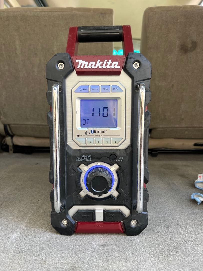 Makita MR108 Bluetooth スピーカー