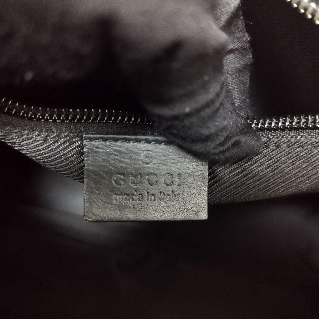美品☆　グッチ　GGキャンバス　ショルダーバッグ　カメラバッグ　クロスボディ