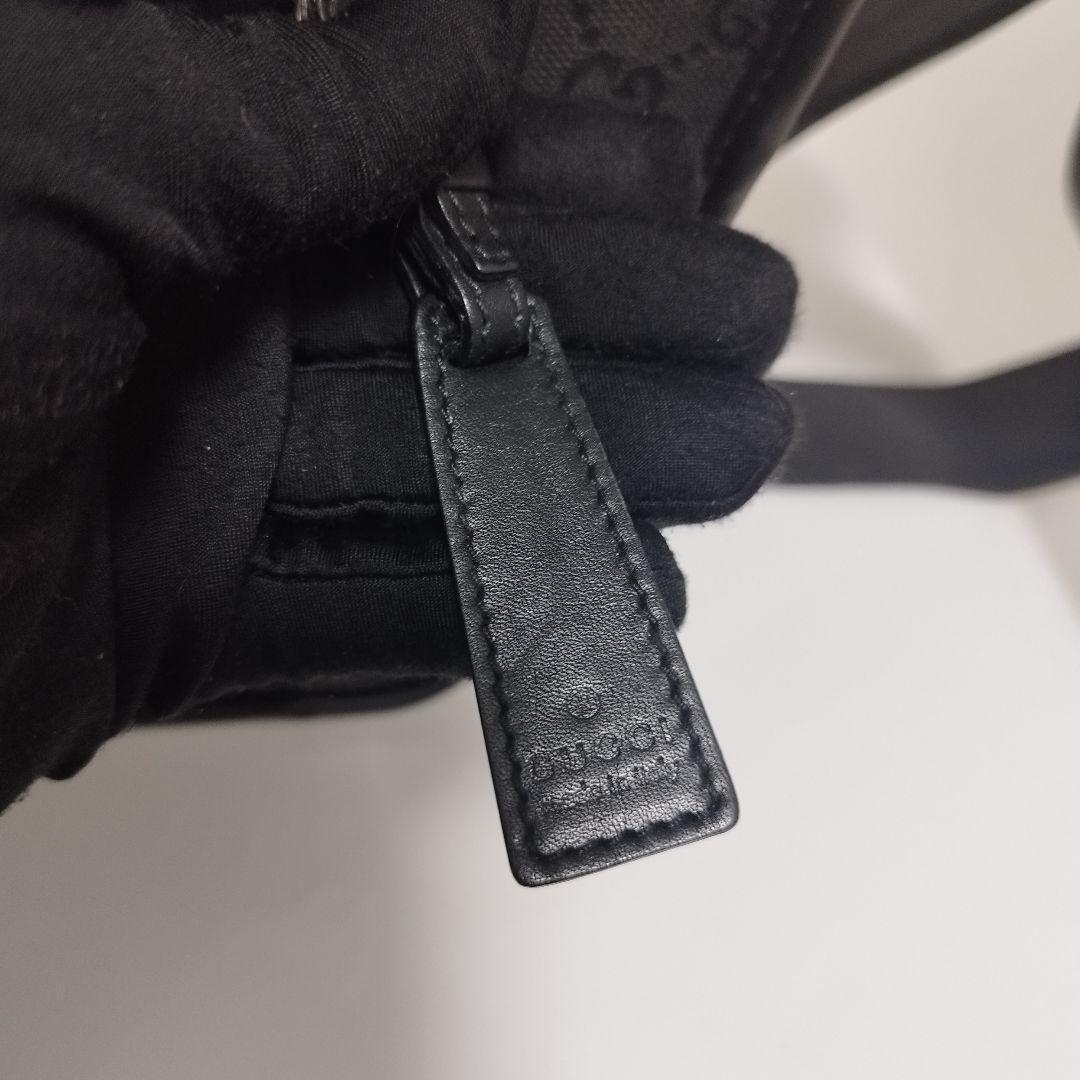 美品☆　グッチ　GGキャンバス　ショルダーバッグ　カメラバッグ　クロスボディ