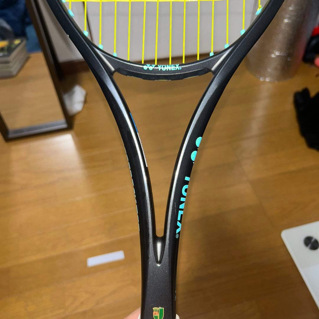 ジオブレイク70s 第2世代 ソフトテニスラケット