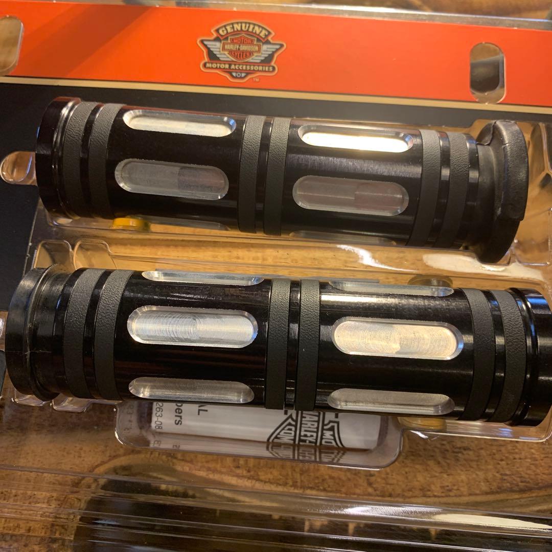 ハーレーダビッドソン バイク用 ブラックグリップ