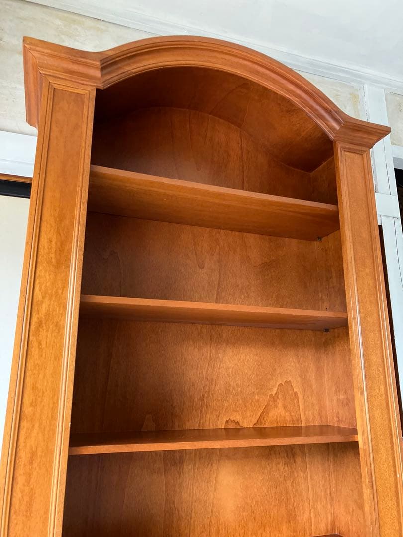 ズーシー出品 イタリア製 高級輸入家具 本棚 飾り棚 キャビネット