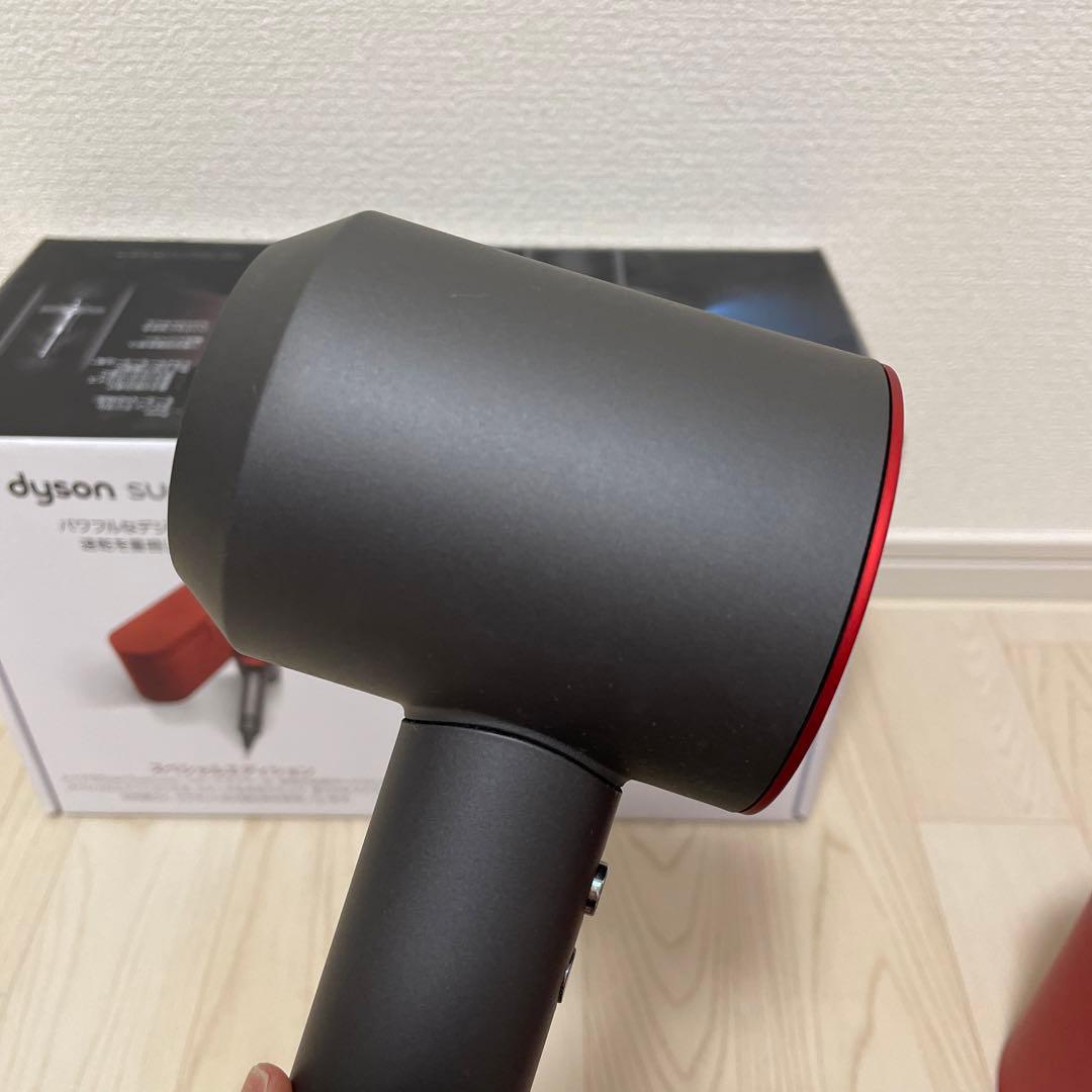 ダイソン　ドライヤー　赤　スペシャルエディション　レッド　限定　ジャンク品