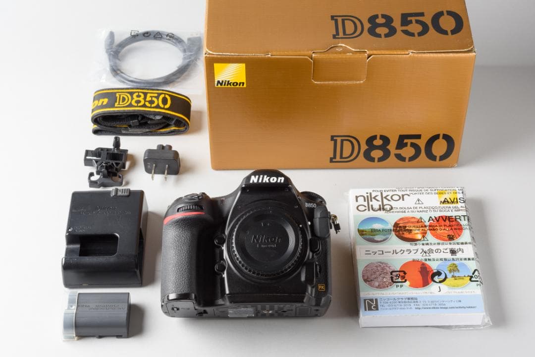 Nikon ニコン D850 デジタル一眼レフカメラ