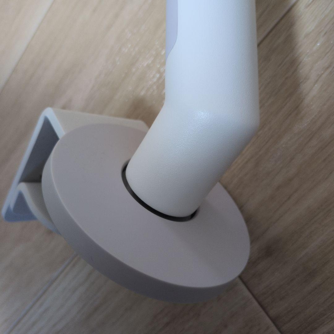 CBS FLO ハーマンミラー モニターアーム ホワイト