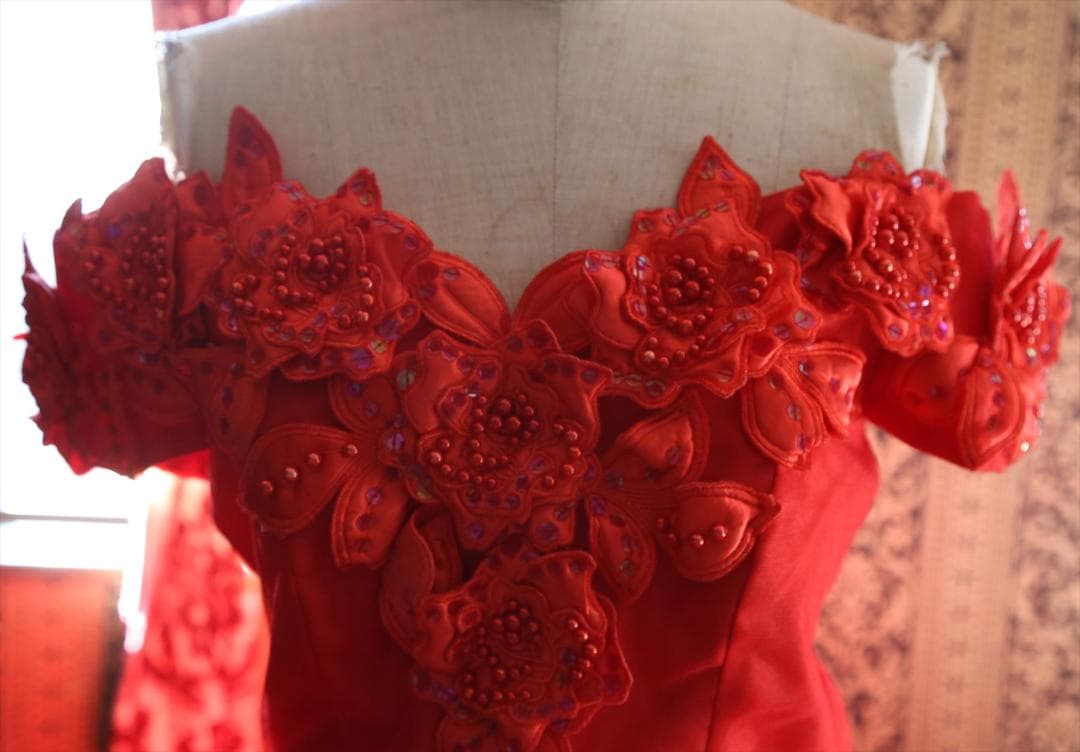 607LoveryWedding高級ウエディングドレス11号赤カラードレス