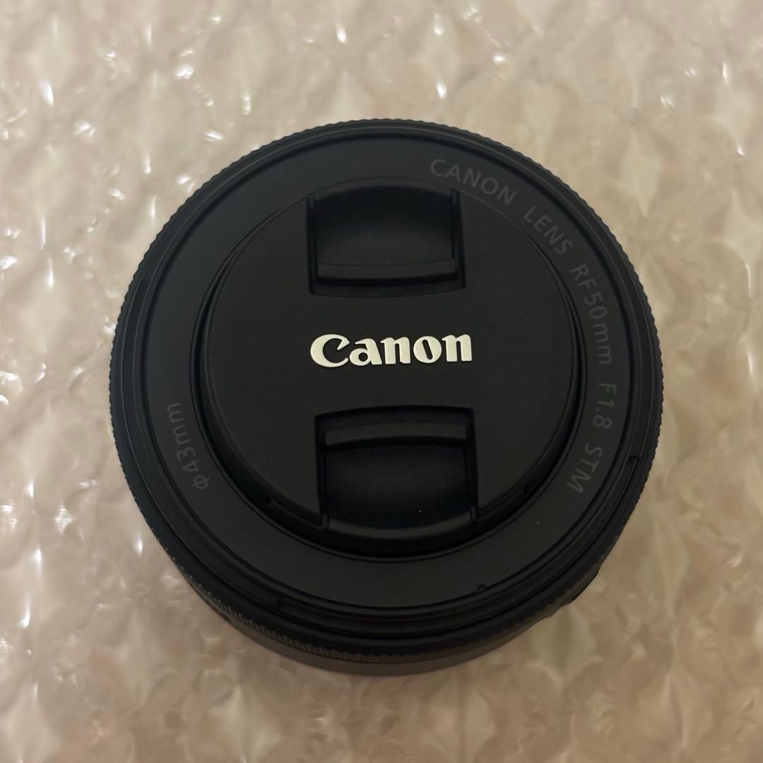Canon RF 50mm f/1.8 STM レンズ
