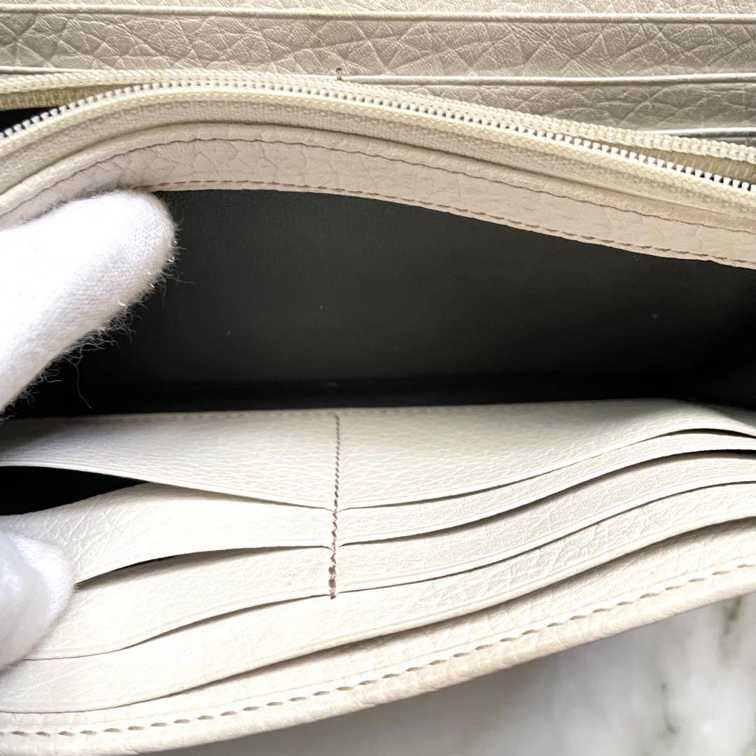 GUCCI グッチ　GGキャンバス　ロゴプレート　長財布 0125-①