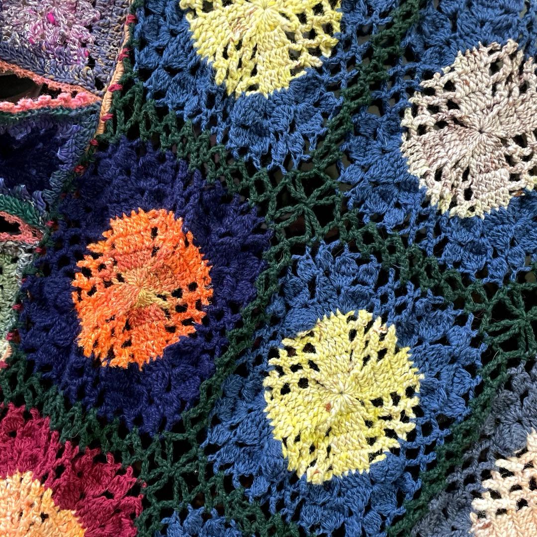 ★ノロ毛糸★かぎ針編みゆったりマルチなブランケット 〜暖笑〜120×130cm