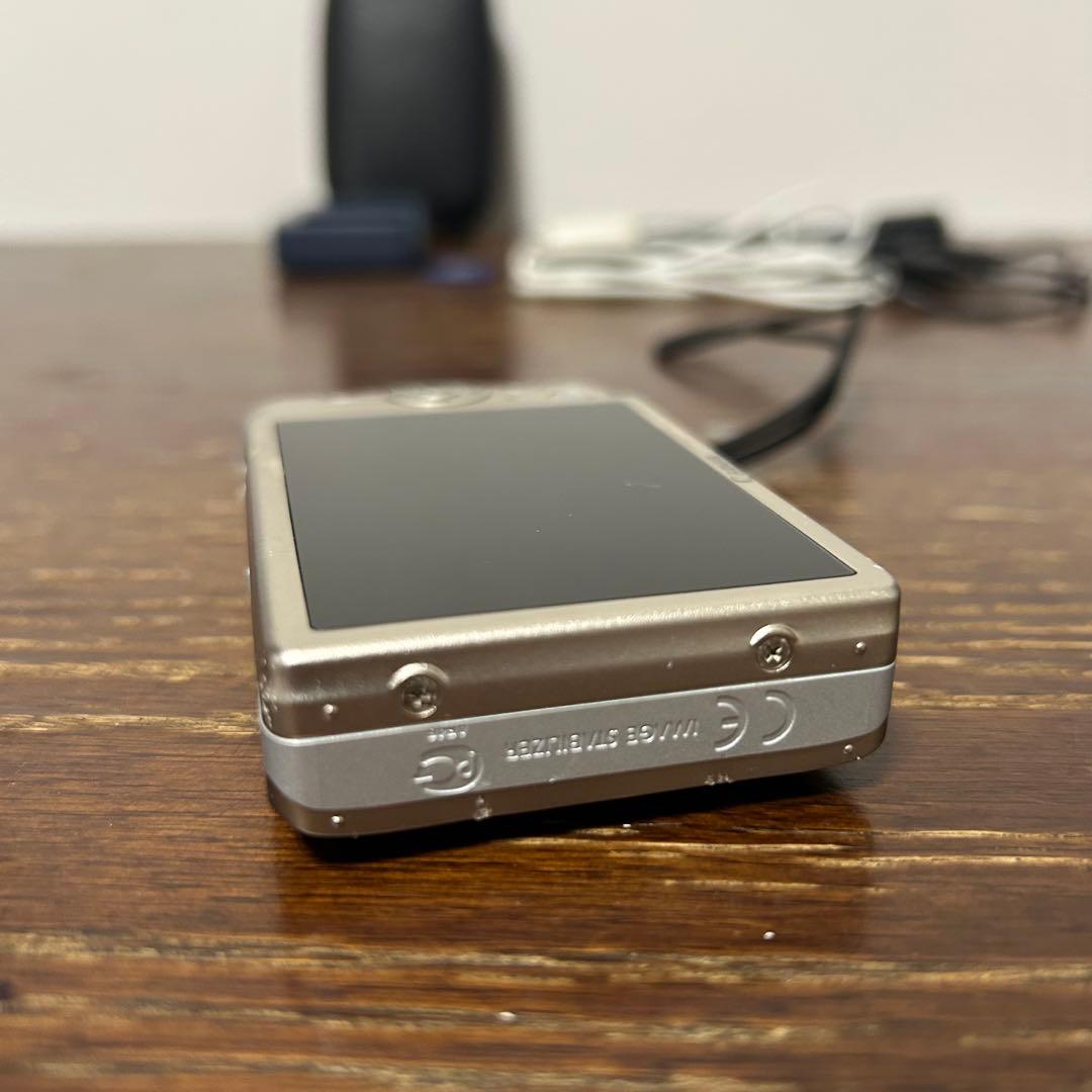 Canon IXY210IS シルバー　充電器　バッテリー