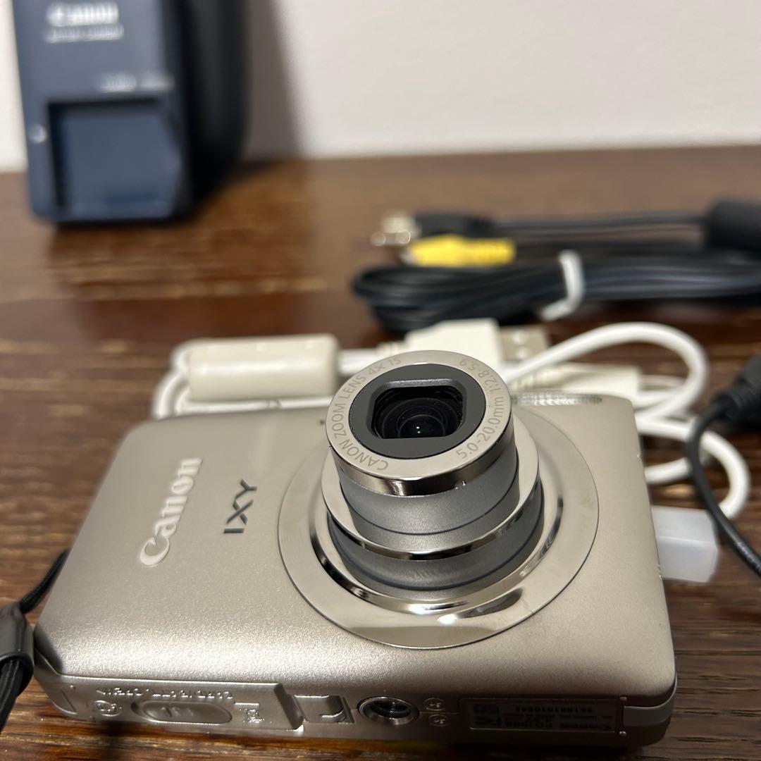 Canon IXY210IS シルバー　充電器　バッテリー