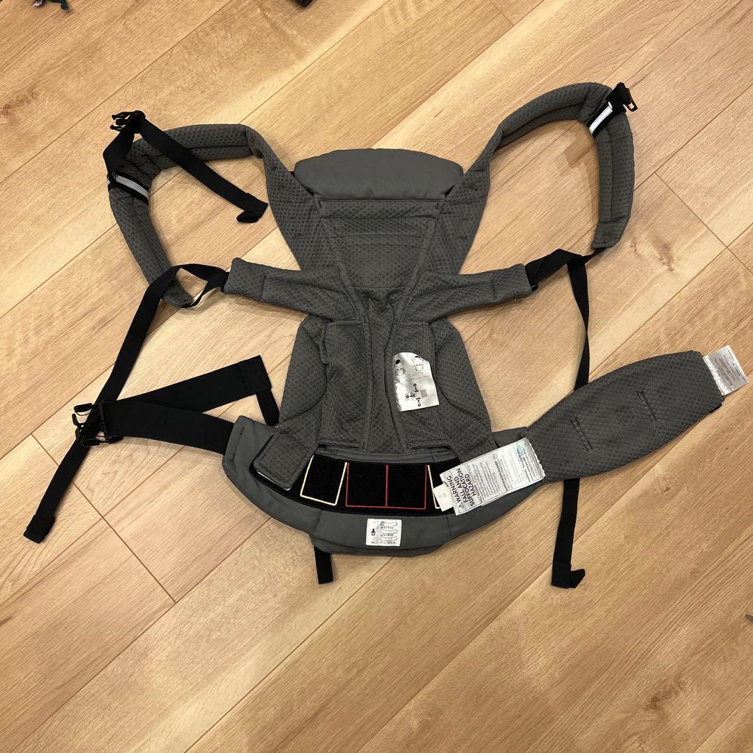 《保証カード付き》ergobaby OMNIbreeze メッシュ素材/グレー