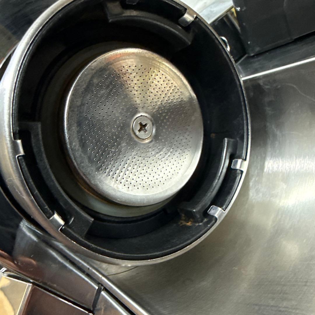 デロンギ エスプレッソ・カプチーノメーカーオートマティックカプチーノEC860M