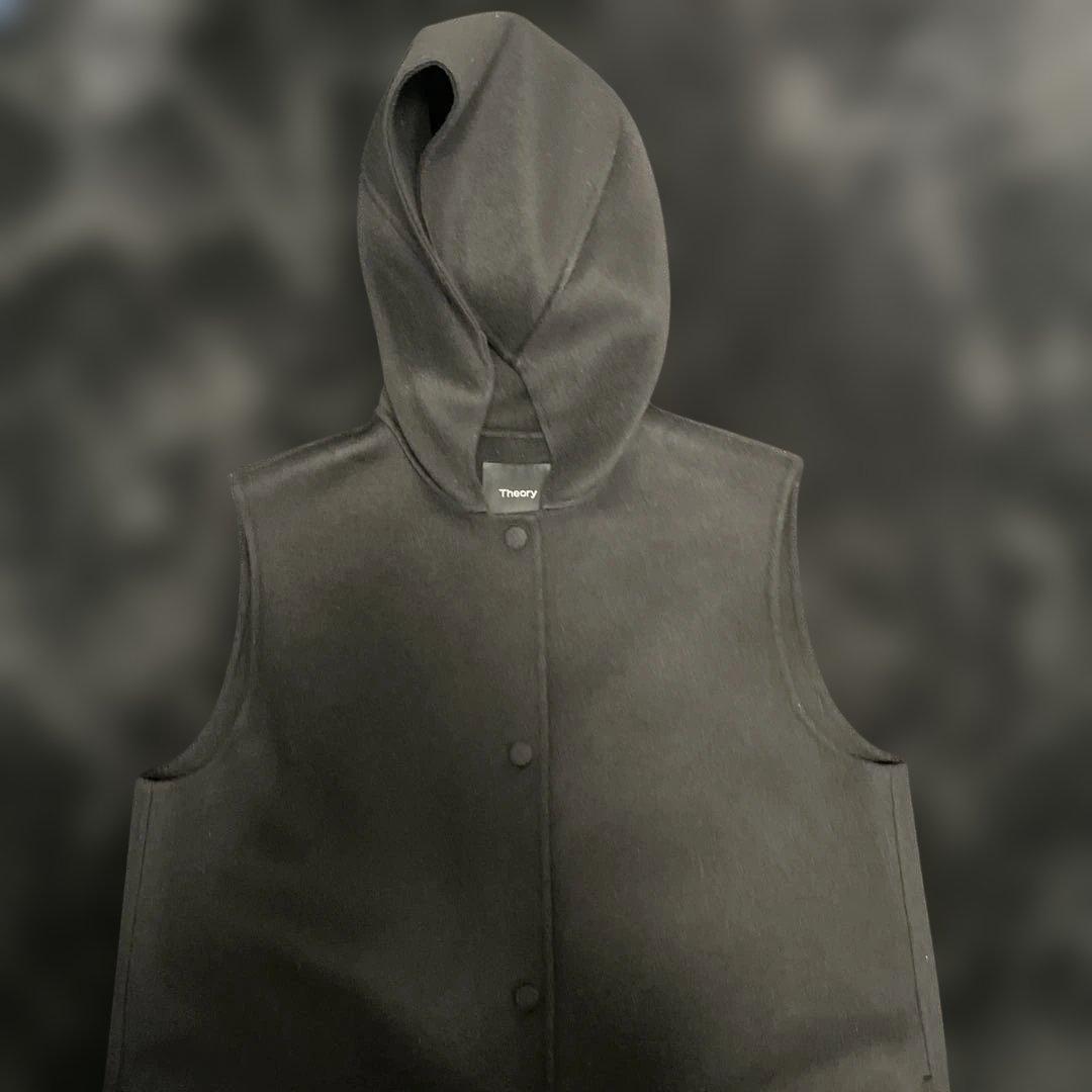 Theory フード付きベスト ブラックsサイズ