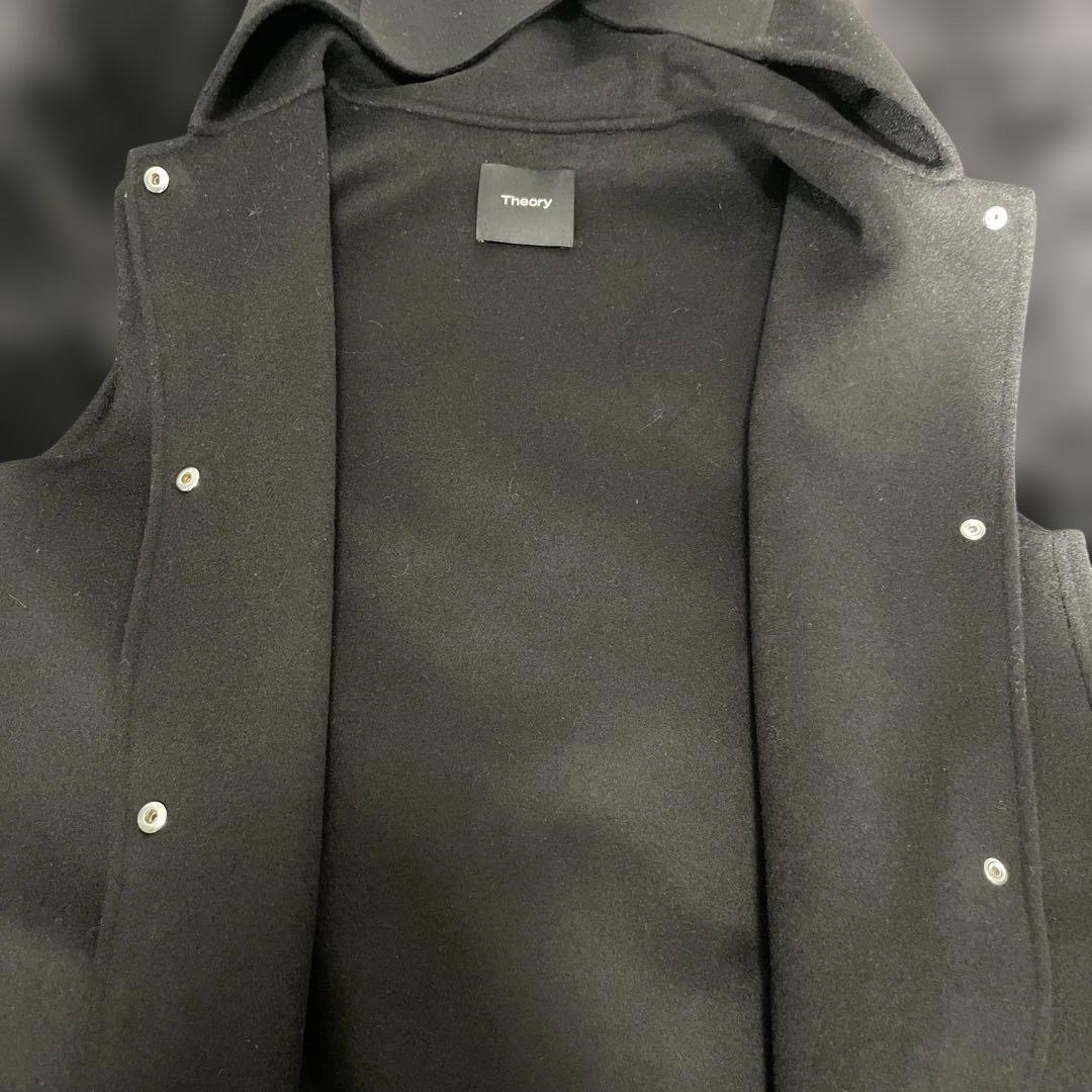 Theory フード付きベスト ブラックsサイズ