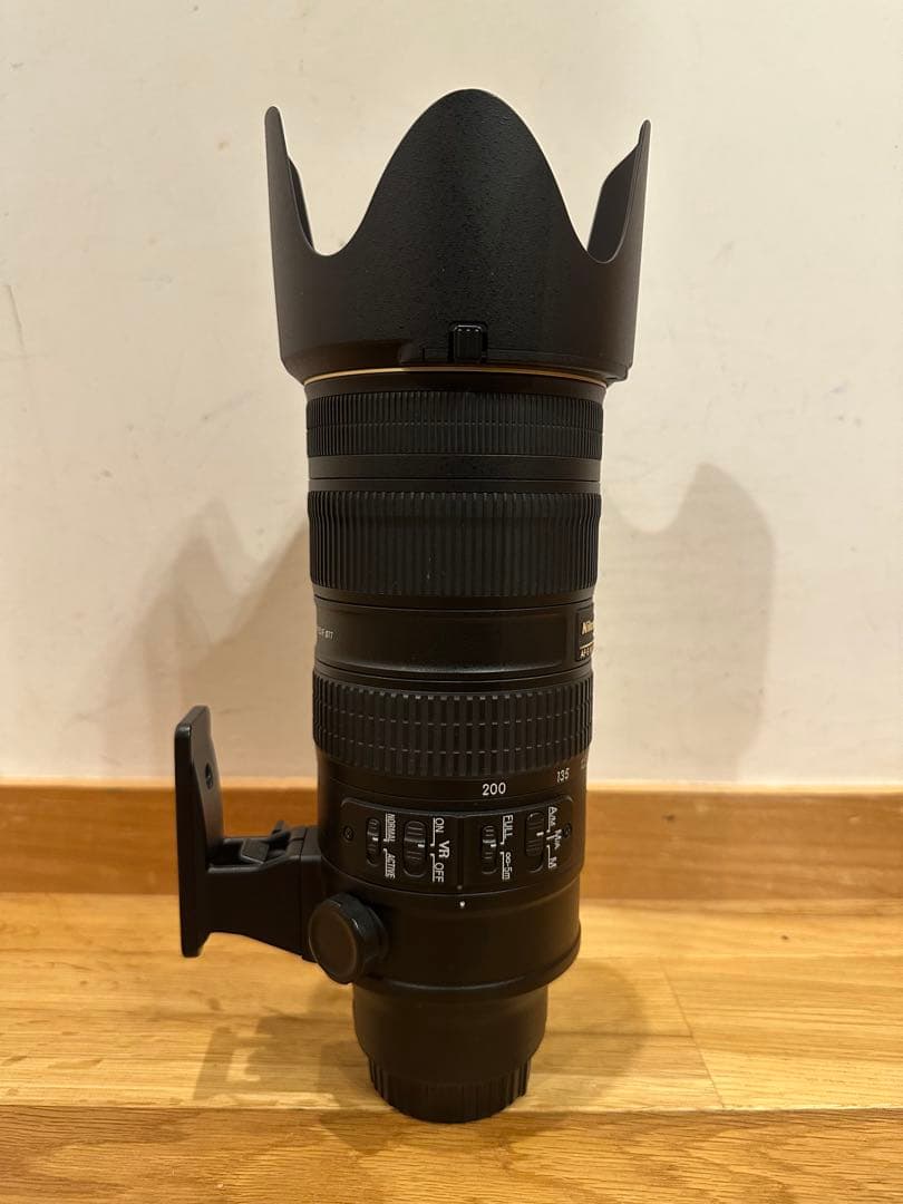 ニコン　70-200 f2.8 VR2