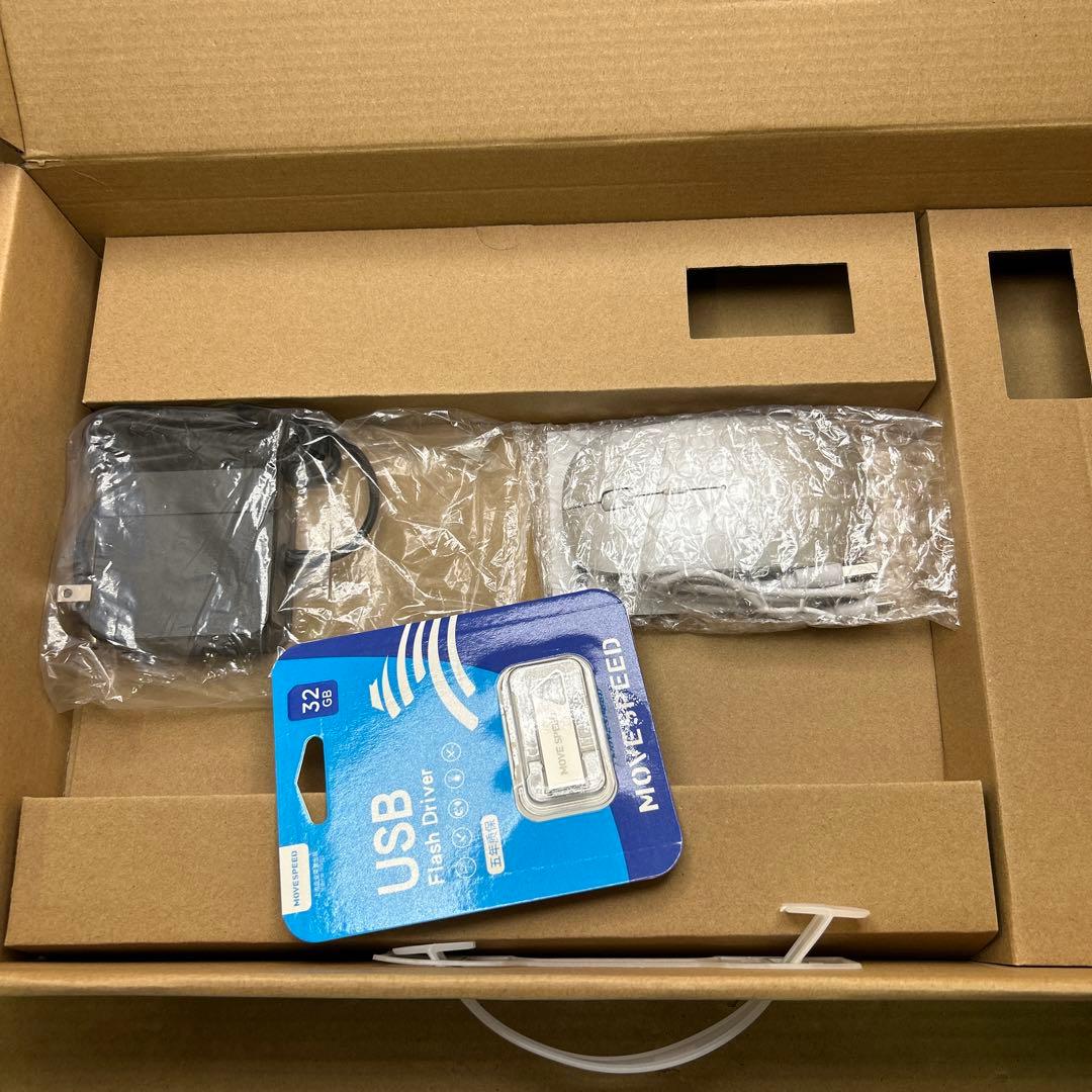 ノートパソコン　15.6インチ 16GB SSD 1TB シルバー