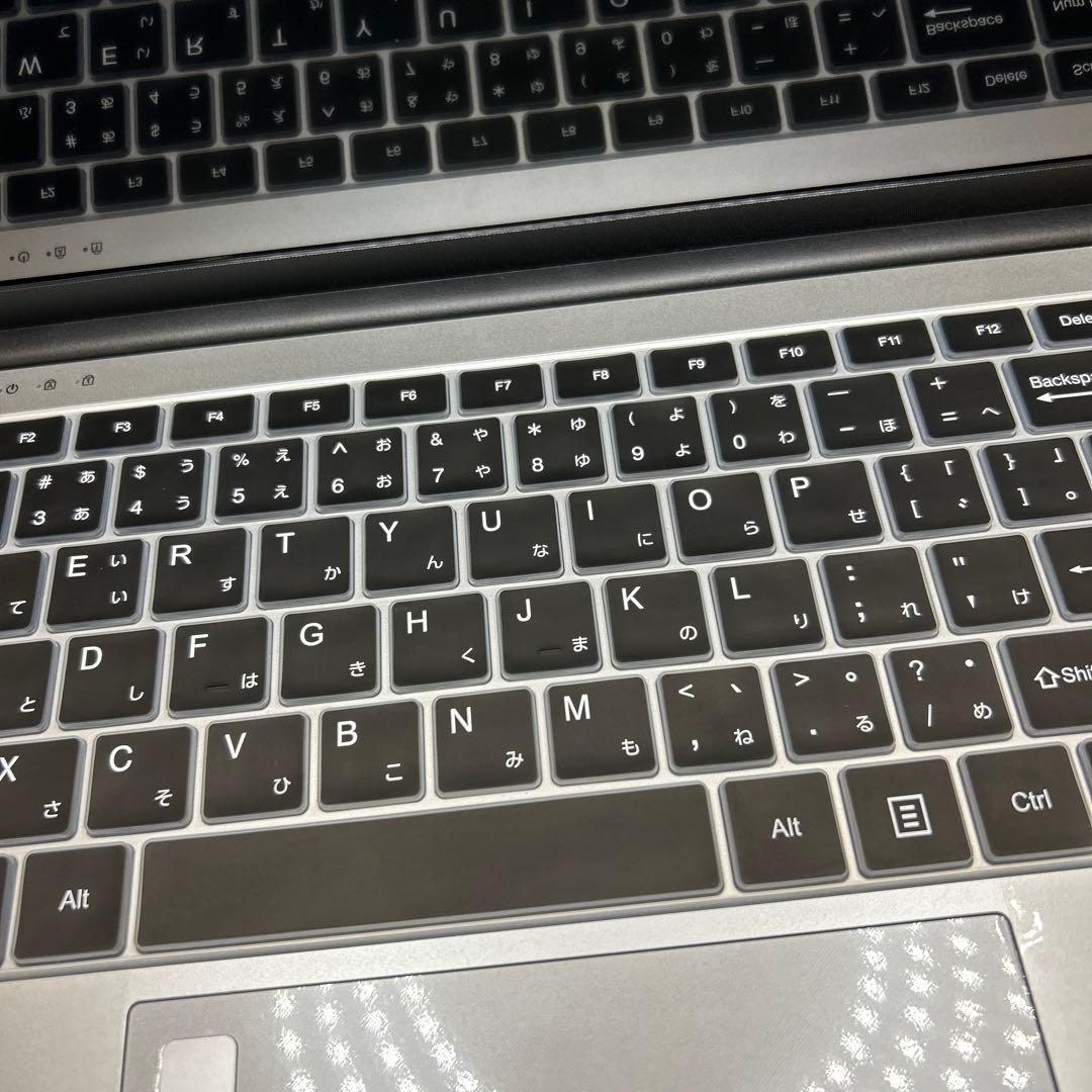 ノートパソコン　15.6インチ 16GB SSD 1TB シルバー