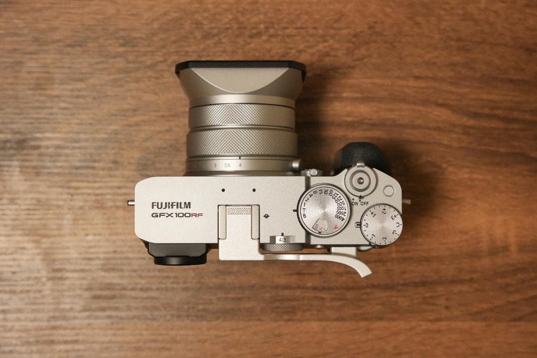 富士フイルム / GFX100RF シルバー アクセサリー付、ストラップのみなし