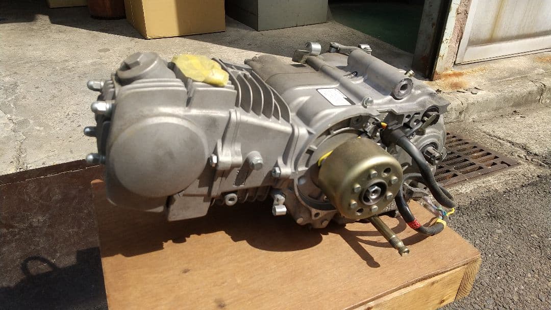 ミニモト　GPX125　中古エンジン　修理　ジャンク　部品取り　など　未確認品