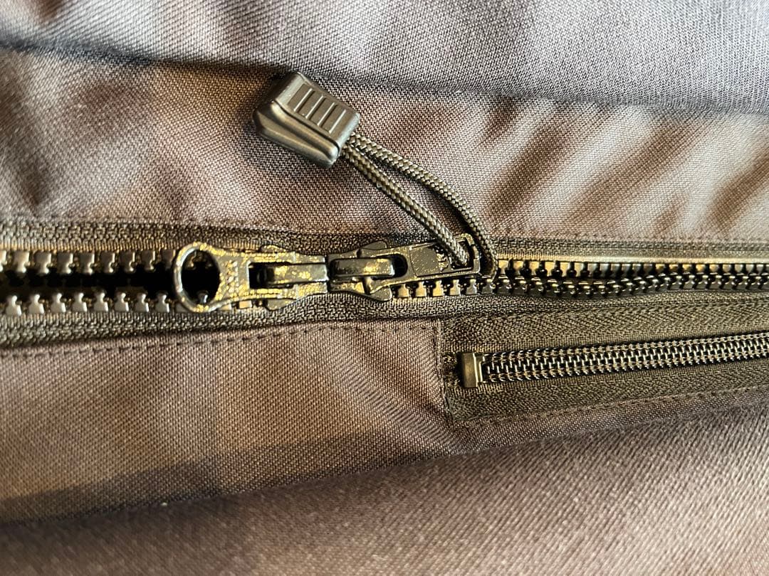 PHD ダウンジャケット　（ピーターハッチンソンデザインズ）