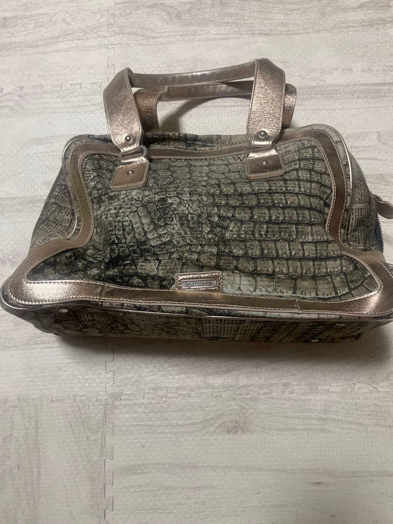 Galliano ジョン・ガリアーノ 新聞柄 ボストンバッグ クロコ型押し風