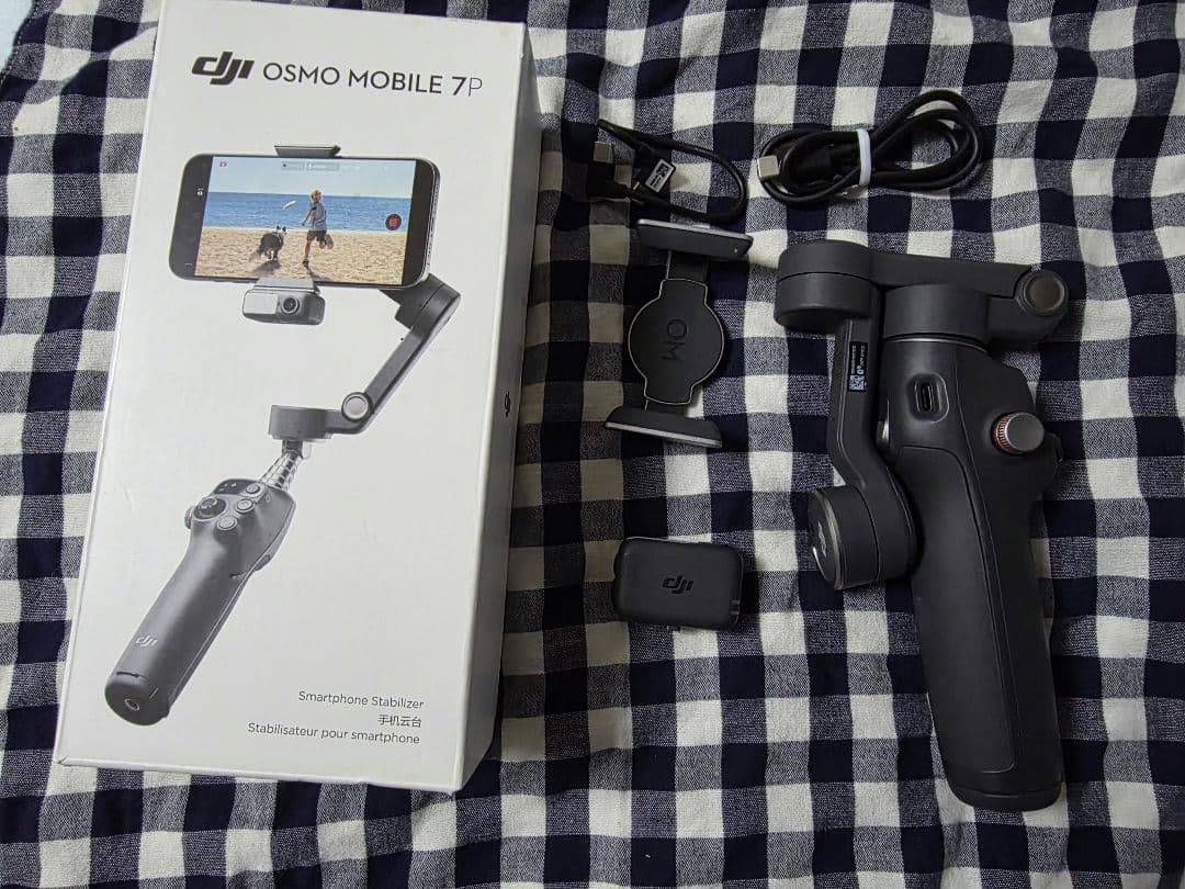 DJI Osmo Mobile 7pスタビライザー