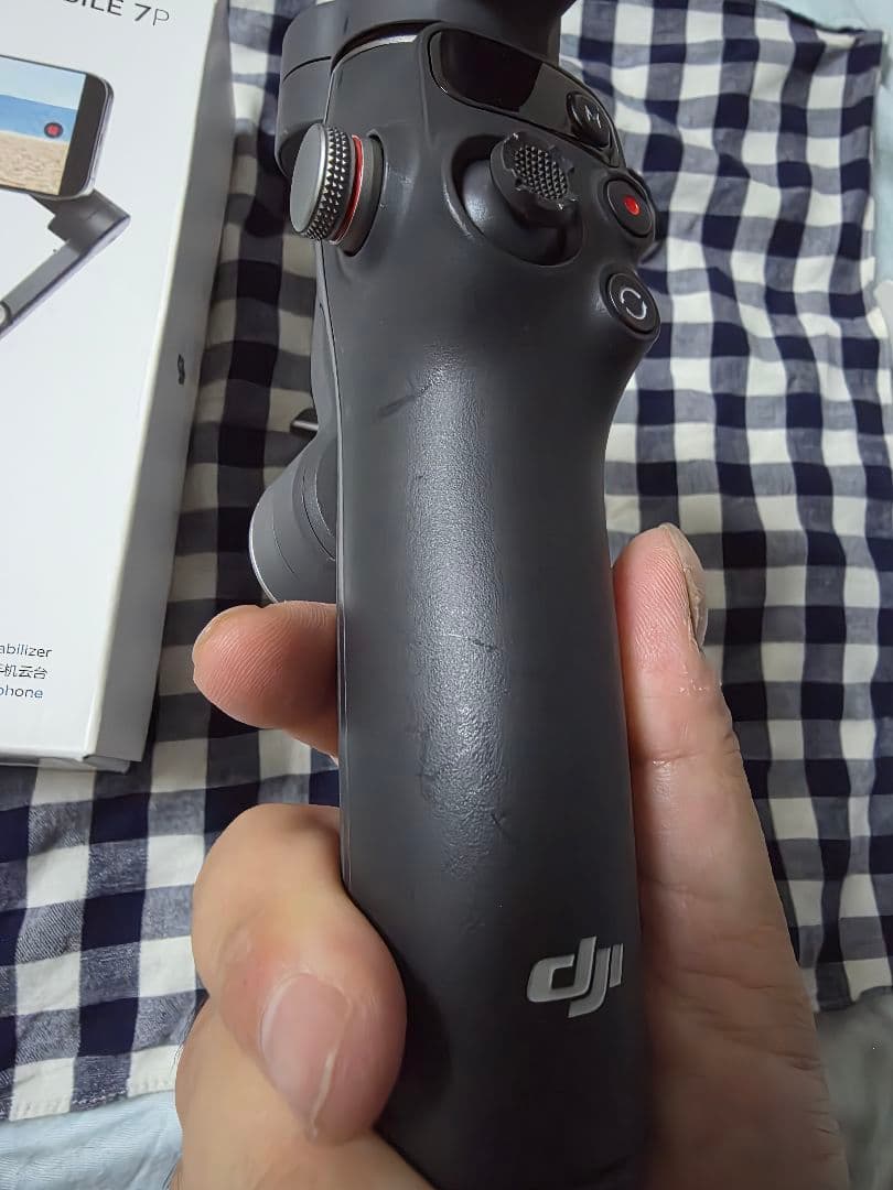 DJI Osmo Mobile 7pスタビライザー