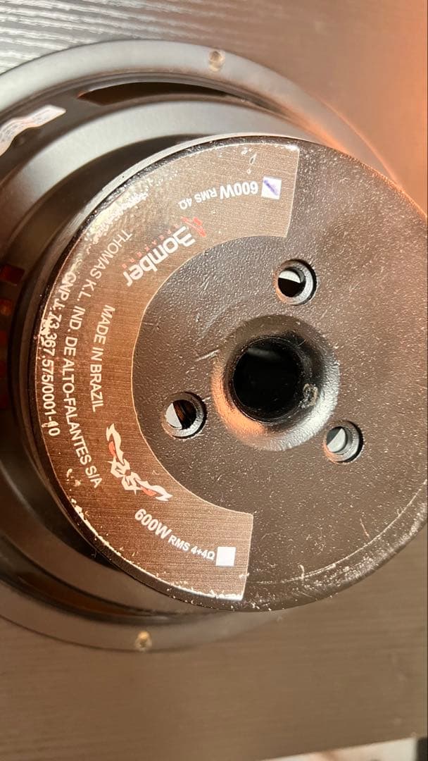 Bomber サブウーファー 12インチ ブラジル製