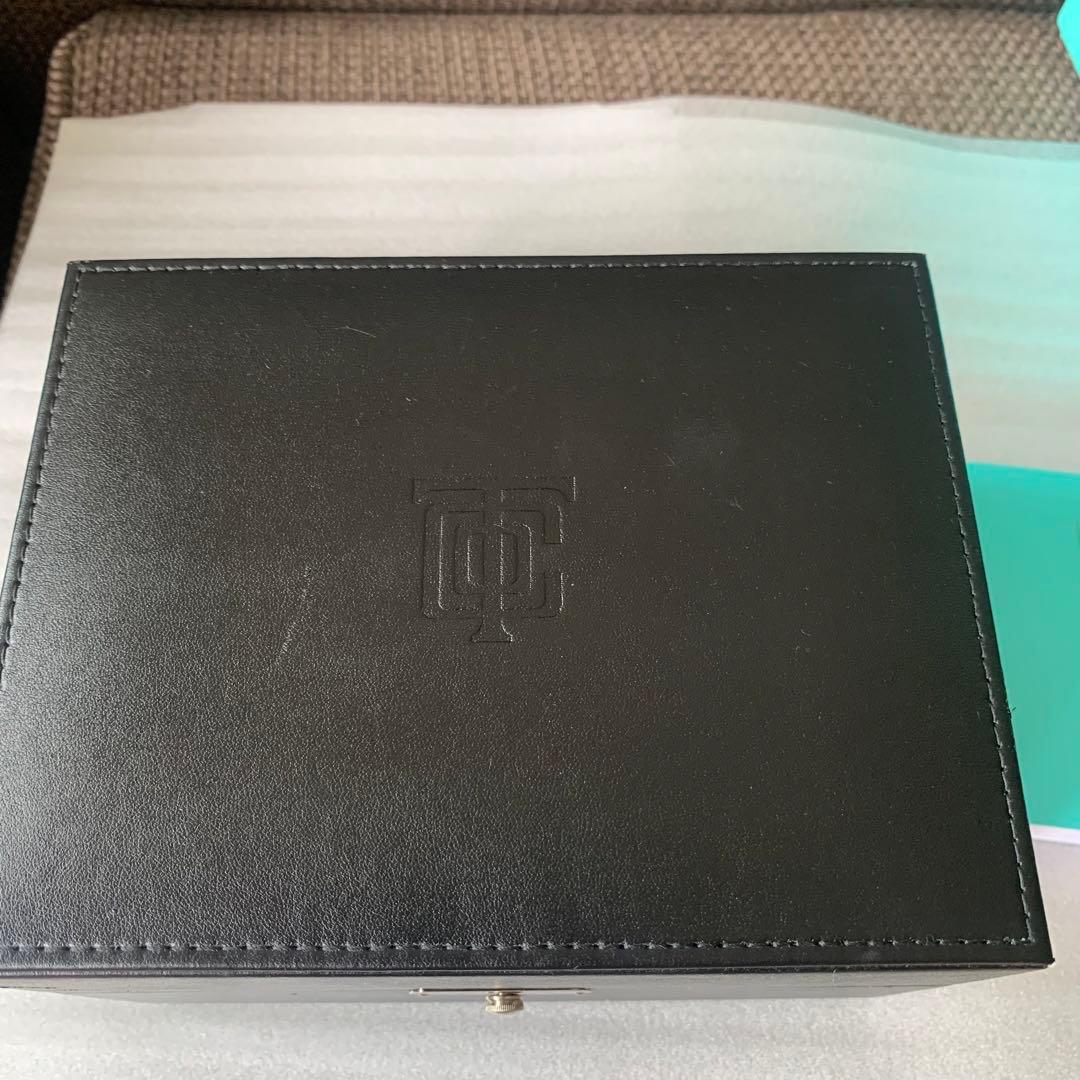 正規品　希少品　ティファニー　腕時計ケース　空箱