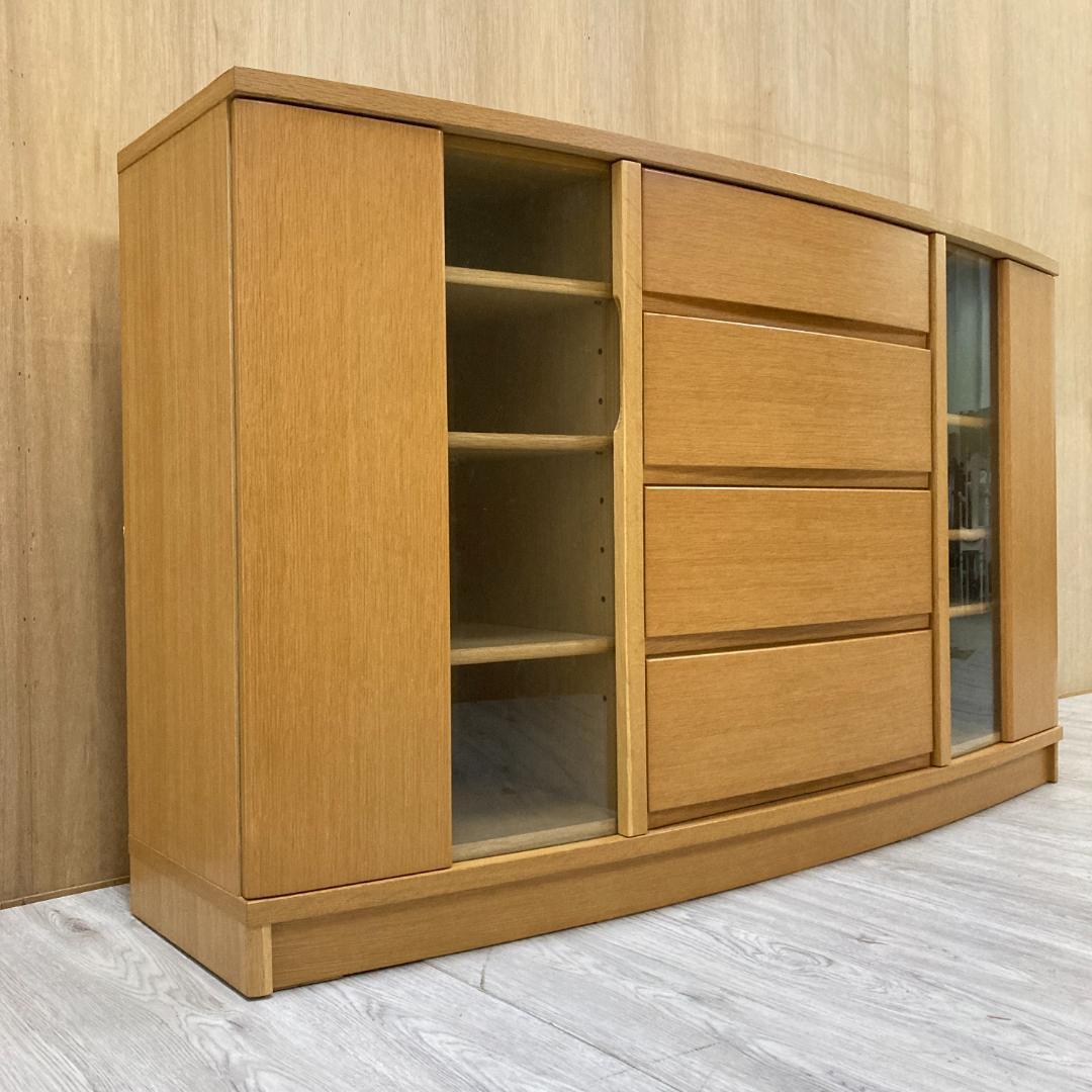 サイドボード　キャビネット　4段引き出し　収納　テレビ台　150ｃｍ