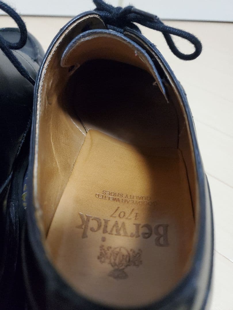 Berwick 4477BCVI ブラック　Uチップ　25.5cm