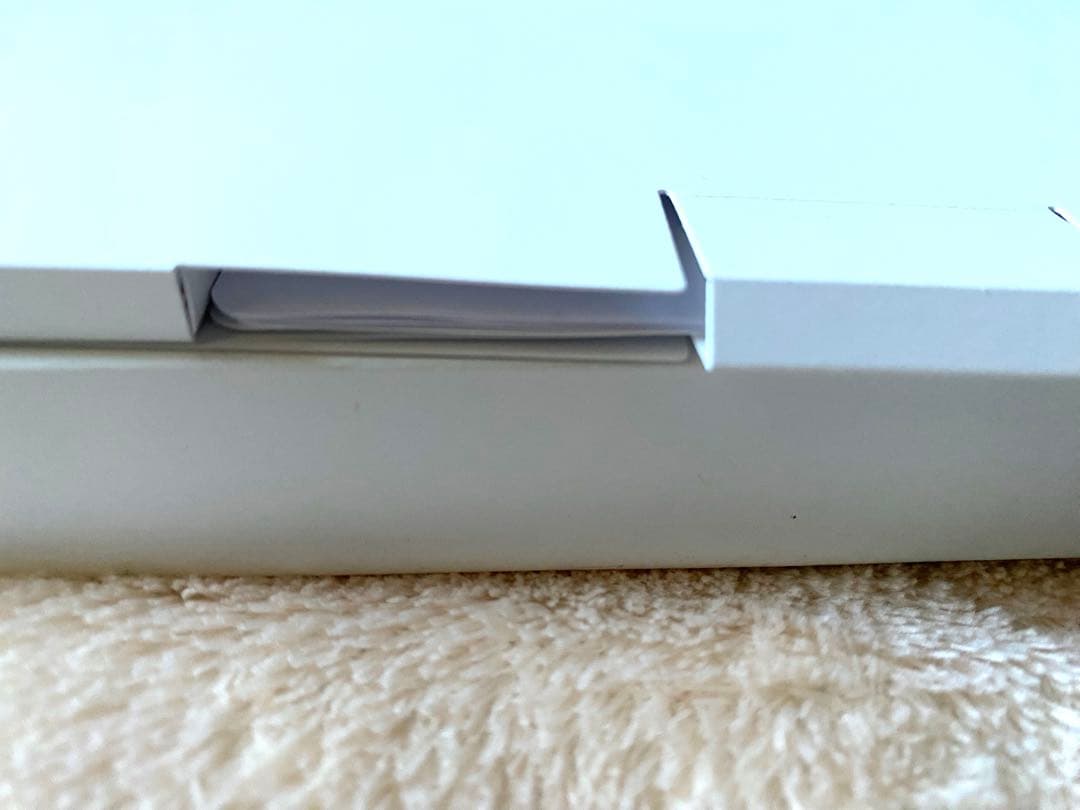 Apple iPad（第10世代用Magic Keyboard Folio 白