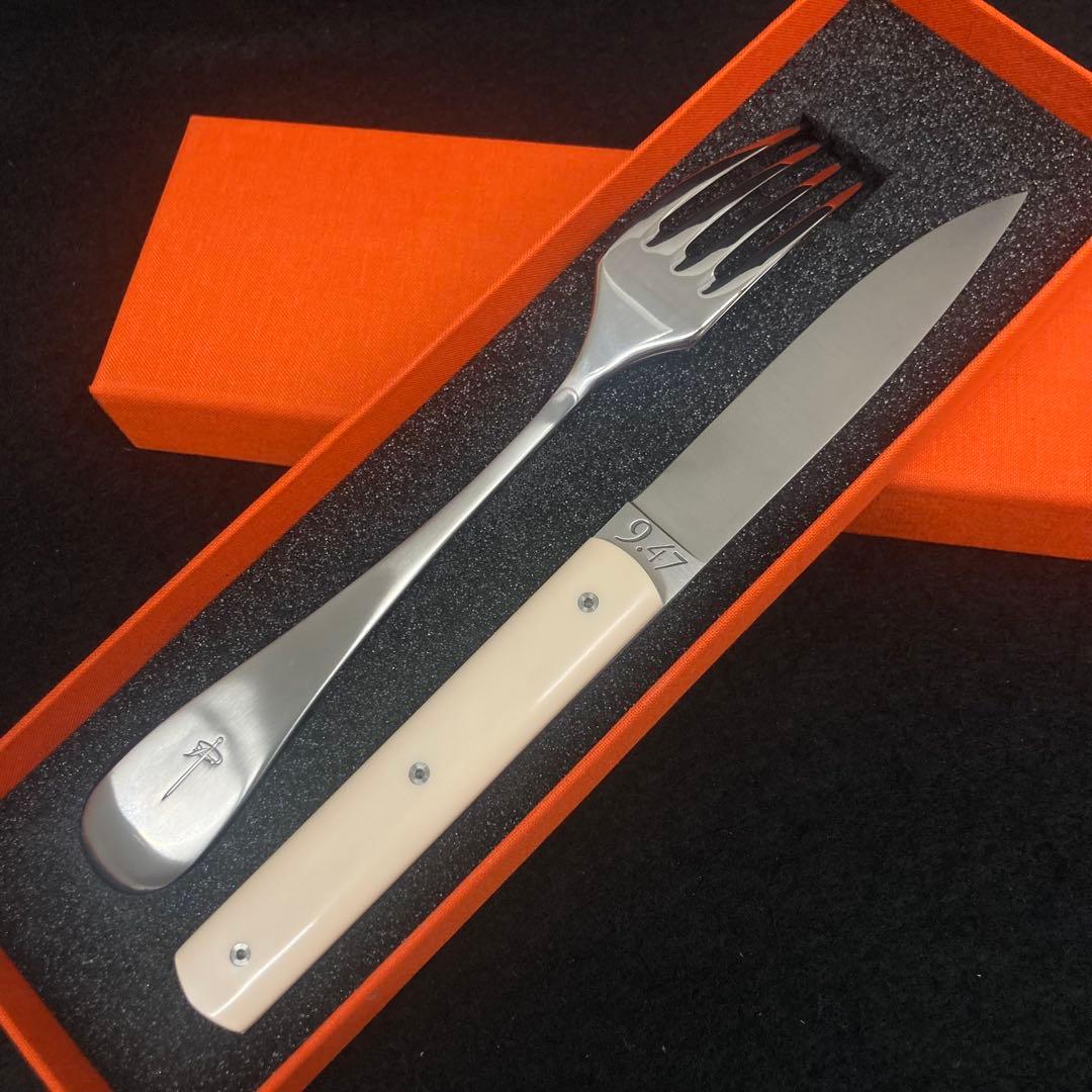 Perceval ペルスヴァル「9.47」ナイフとフォーク⭐︎