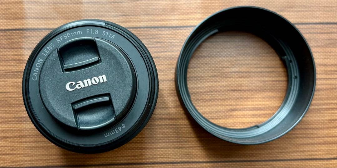 Canon RF 50mm F1.8 STM レンズ フード＆フィルター付き