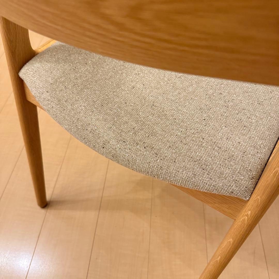 美品 シキファニチア ユナセミアームチェア ダイニングチェア 椅子 日本製 ①