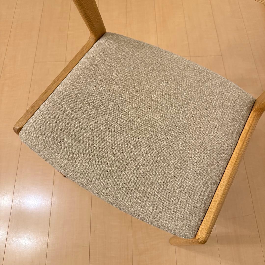 美品 シキファニチア ユナセミアームチェア ダイニングチェア 椅子 日本製 ①