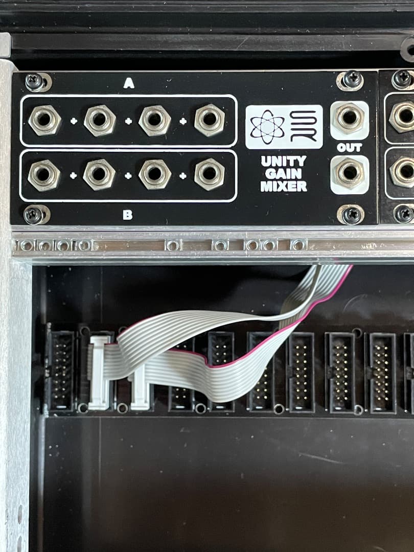 Synthrotek Power Lunch ユーロラックケースと1U mix