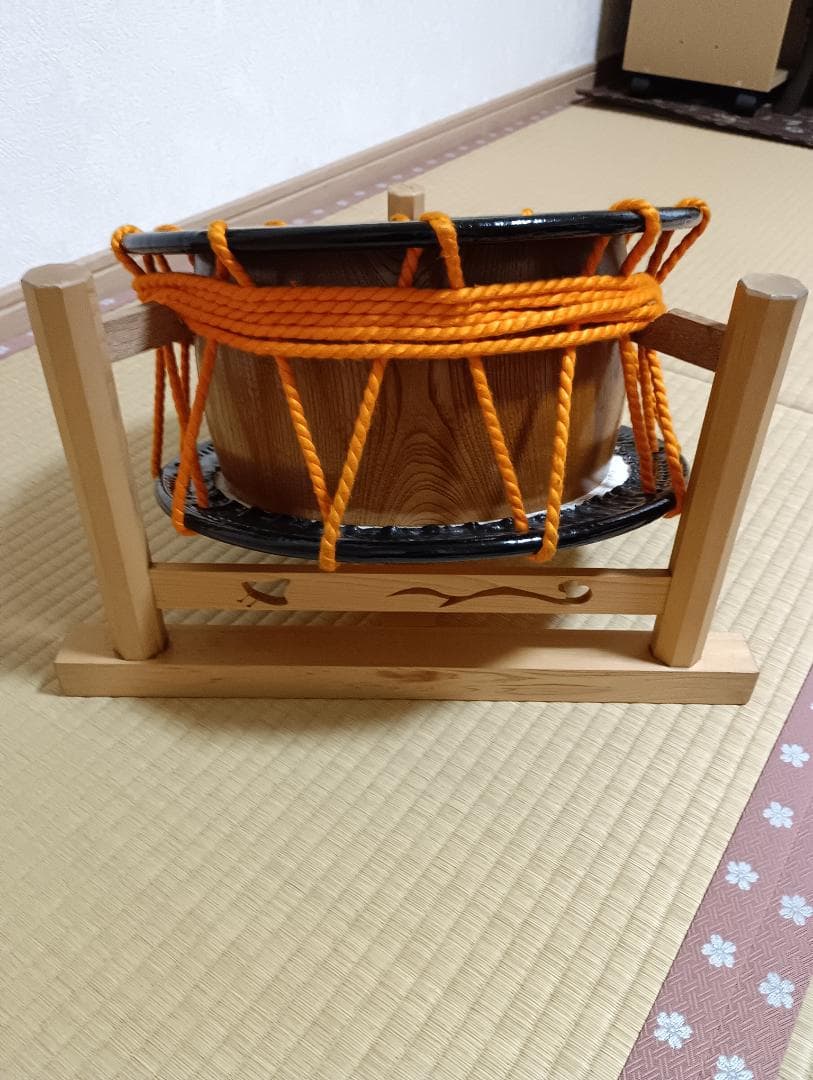和太鼓　 締め太鼓　銭太鼓　直径約35cm バチ1セット付き
