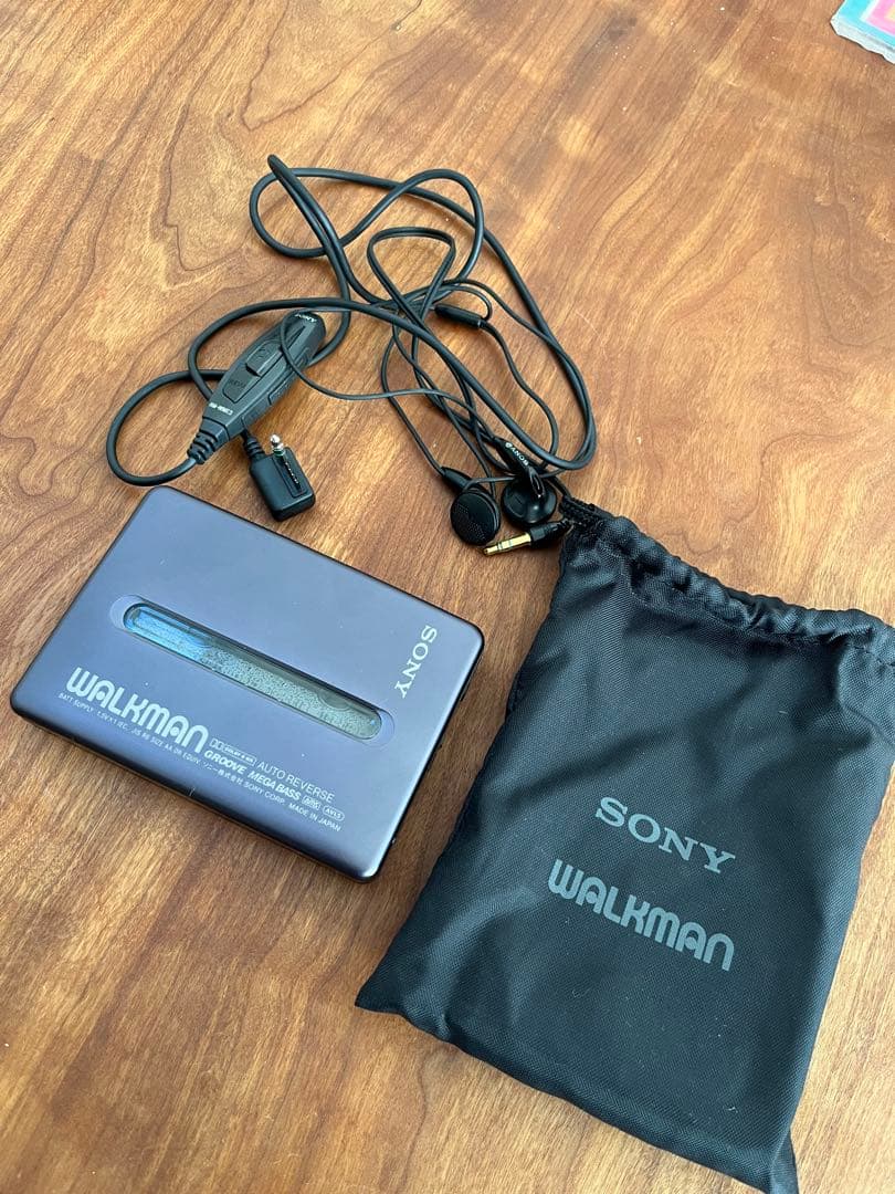 SONY WALKMAN カセットプレーヤー パープル 動作確認未実施