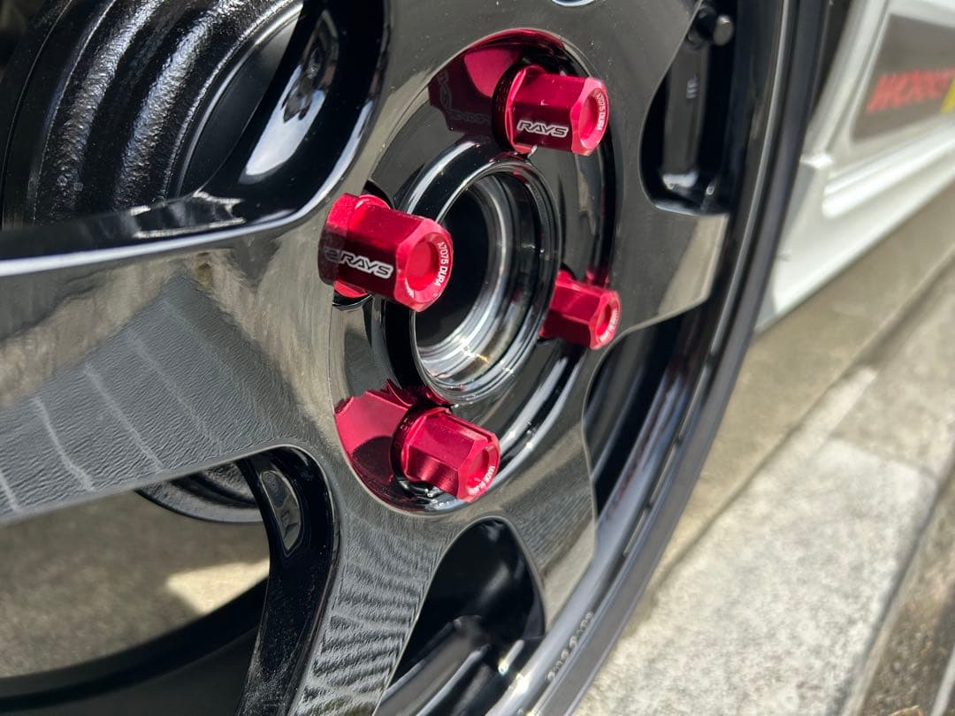 RAYS レイズ ジュラルミンロック＆ナット M12×P1.25 L32 レッド