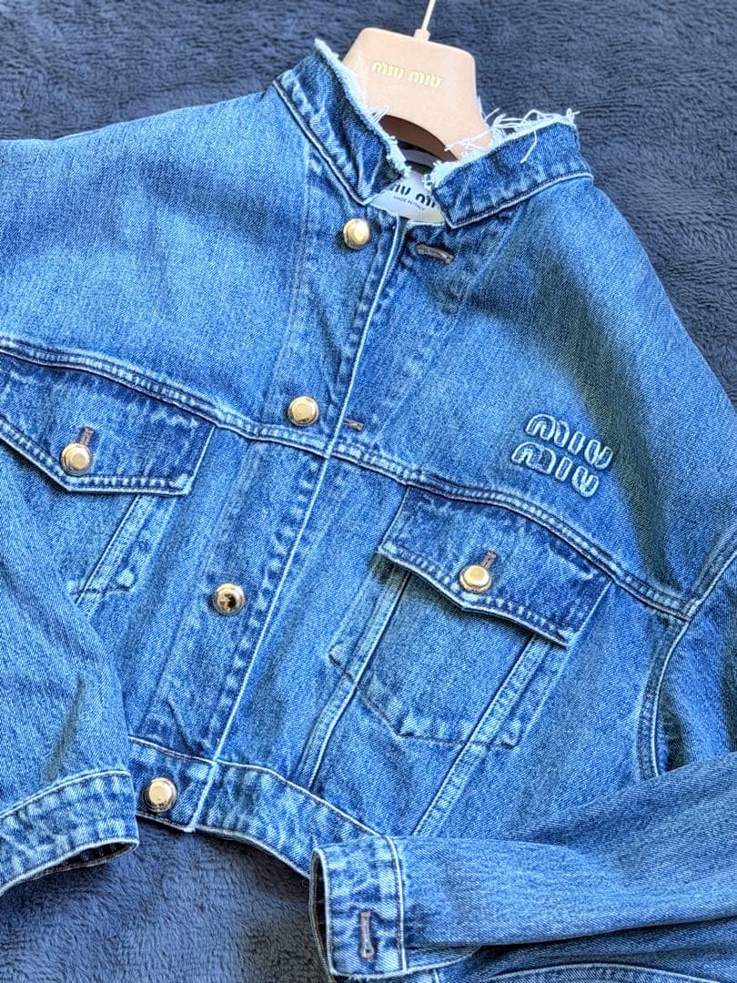 ⭐︎MiuMiuタグあり百貨店購入デニムジャケット2024