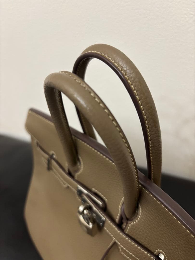 本革 人気エトゥープカラー ハンドバッグ