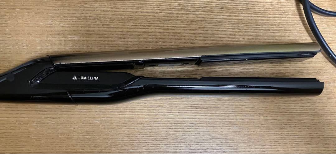 ※最終値下げです　ヘアビューロン　4D ストレートヘアアイロン　ジャンク品